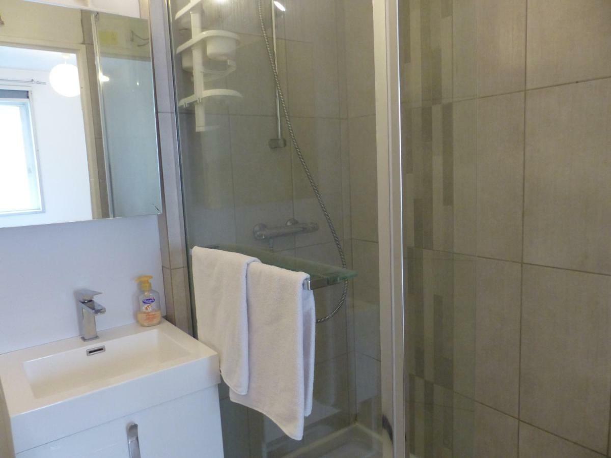 Appartement Au Calme, Avec Parc Prive, 50M Du Tram Тур Екстер'єр фото